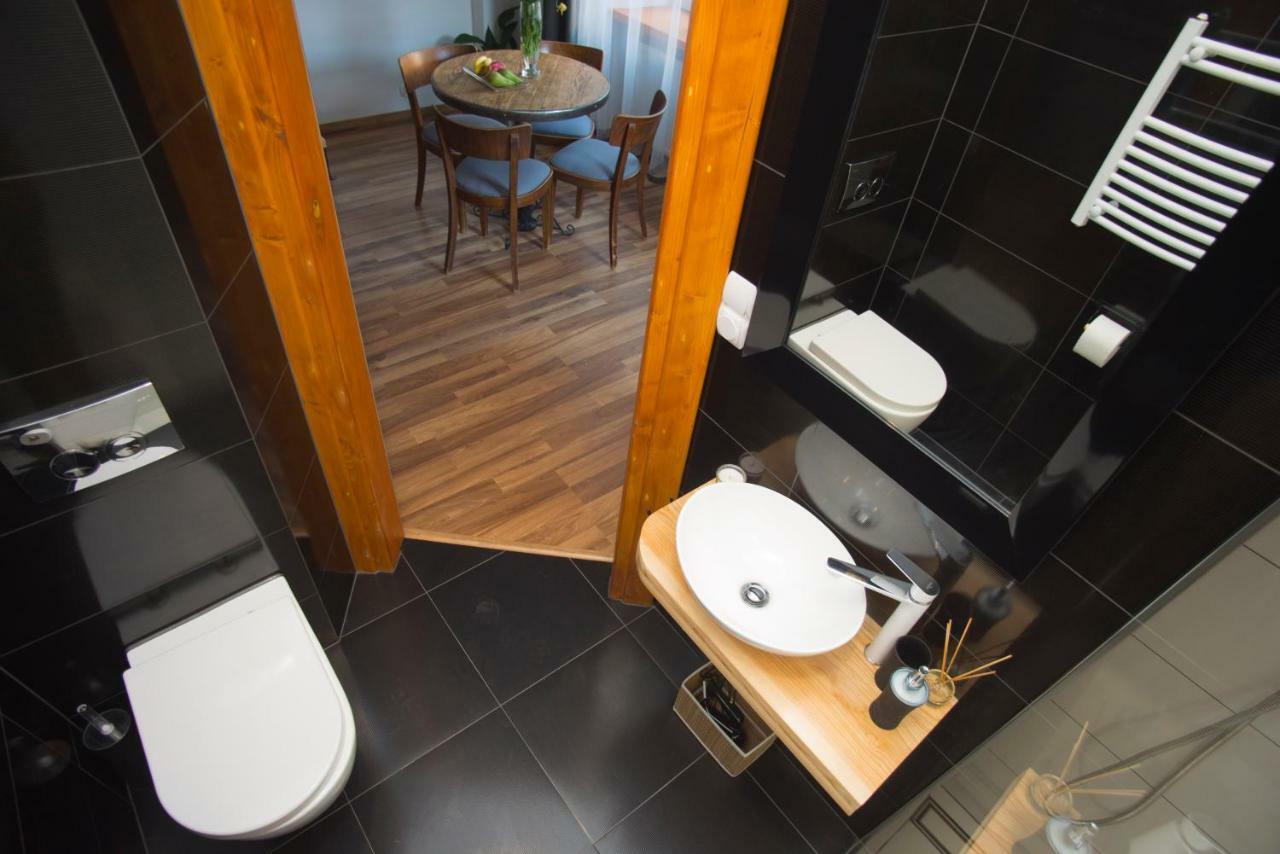 קרקוב Lovenovsky Apartments מראה חיצוני תמונה